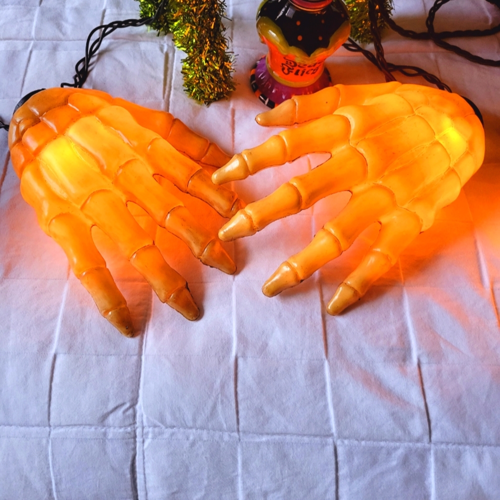 Lights - Picture 3 of 9
